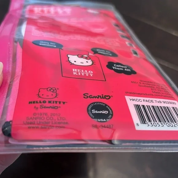 Hello Kitty Cleaning Cloth NIP - Picture 6 of 6